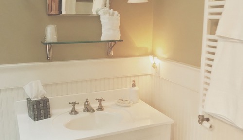 Deluxe Room, 1 King Bed, Private Bathroom, Executive Level