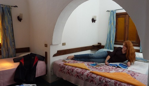 Habitación estándar con 1 cama doble o 2 individuales