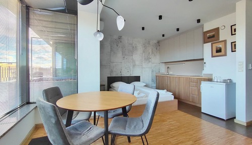 Habitación panorámica doble, balcón, en una planta alta (Air Condition)