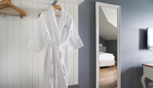 Habitación superior con 1 cama doble o 2 individuales