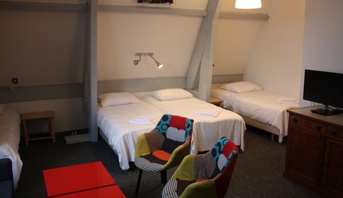 Habitación cuádruple estándar