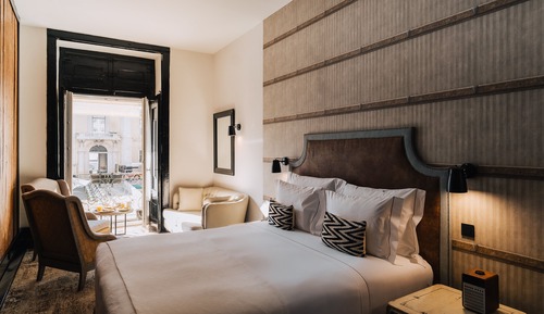 Suite Deluxe (Square View)