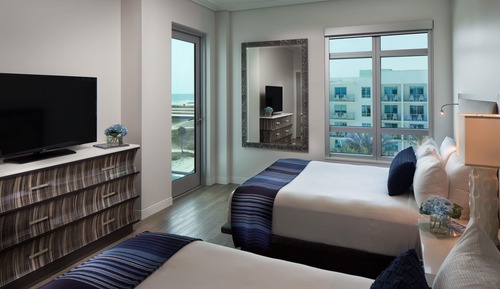 Suite, 1 Bedroom, Resort View (2 Queen)