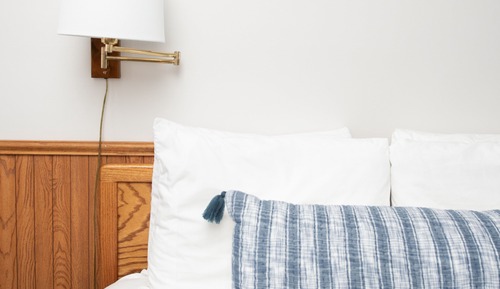 Habitación cuádruple, baño privado, vistas al lago (2 Queen/Lake View (Upper))