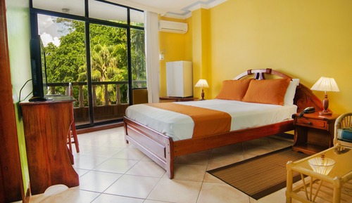 Superior Suite, 1 King Bed