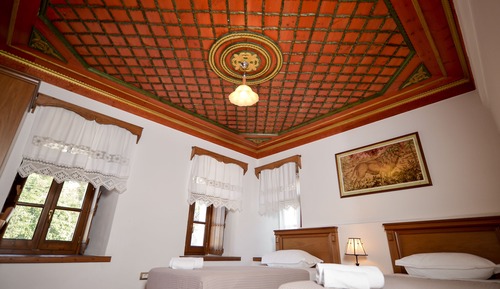 Habitación con 2 camas individuales