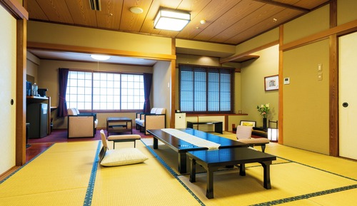 Habitación Premium (Japanese Style, Semi Open-air Bath)
