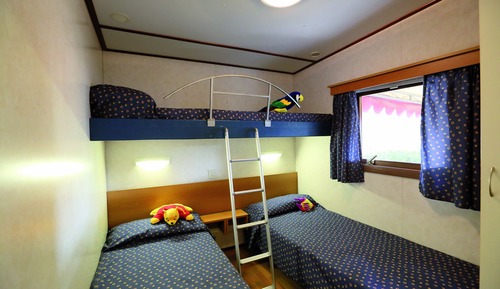 Maxi Caravan Luxury, Beach Service Included