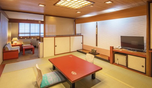 Habitación estándar, no fumadores, vistas a la montaña (Tatami Area - Room Only)
