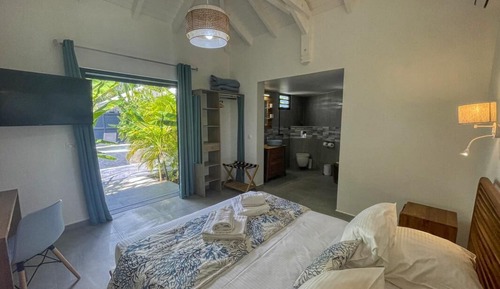 Villa Deluxe, 3 habitaciones, bañera de hidromasaje, vistas a la piscina