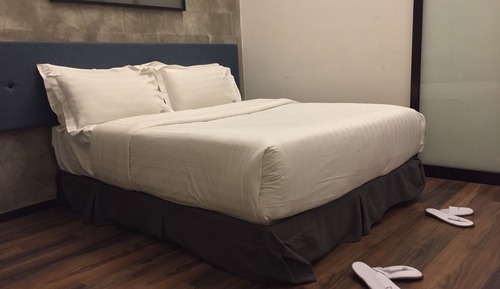 Habitación superior, 1 cama de matrimonio (with Internet)