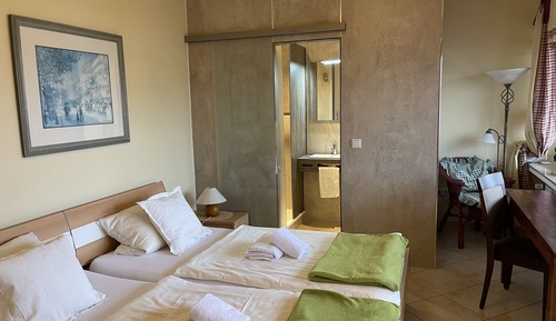 Apartamento, baño privado