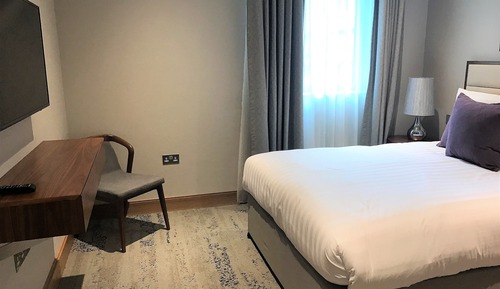 Apartamento de lujo, 2 habitaciones, accesible para personas con discapacidad