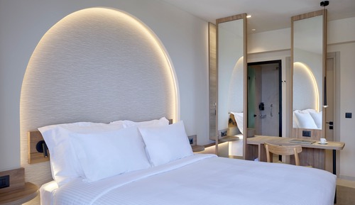 Habitación Confort con 1 cama doble o 2 individuales