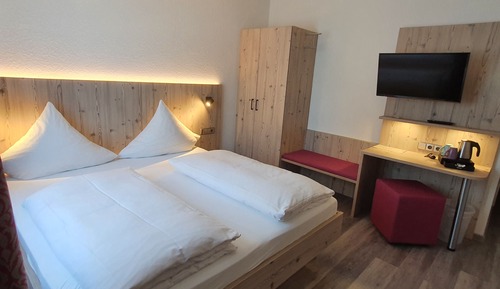 Habitación doble, baño privado