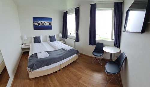 Double or Twin with Shared Bathroom-in the Main Building