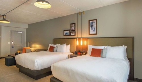 Suite estudio, 2 camas de matrimonio, no fumadores