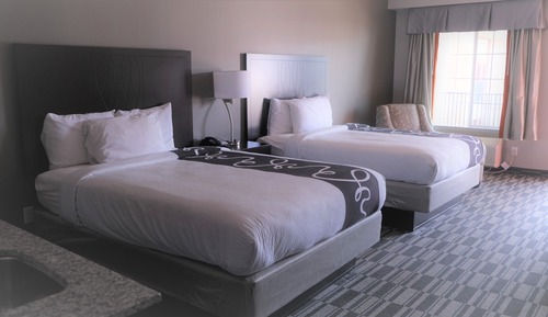 Habitación básica doble, 2 camas dobles