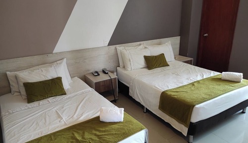 Habitación con 2 camas individuales