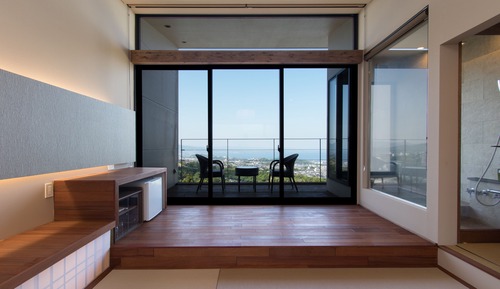 Habitación tradicional, planta baja (Half Open-air Bath)