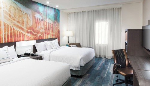 Habitación, 2 camas de matrimonio (Hearing Accessible)