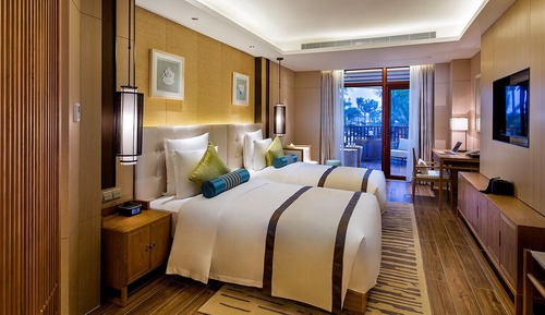 Peninsula Garden Twin