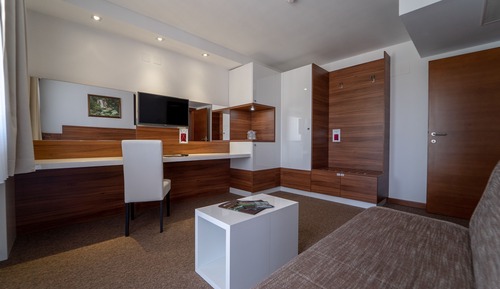 Suite Confort, 2 habitaciones, balcón