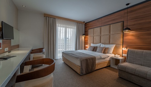 Habitación Deluxe con 1 cama doble o 2 individuales, balcón, vistas al valle