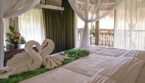 Traditional King Loft Rice Field View