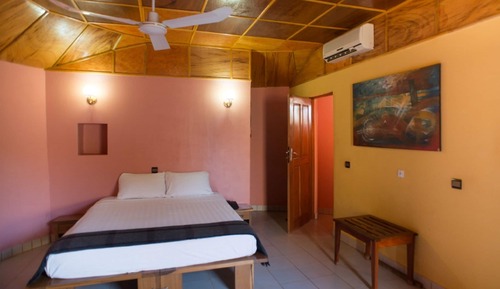Habitación con 1 cama doble o 2 individuales