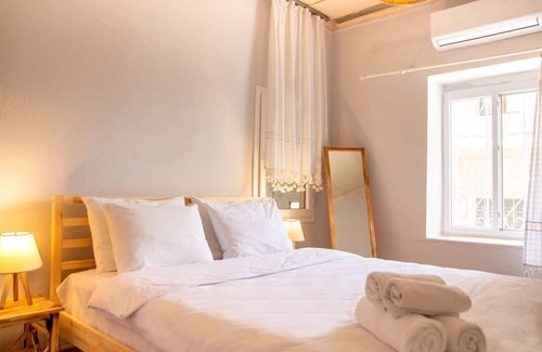 Konak Apartamento | Authentic House near Popular Attractions in Izmir