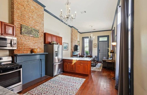Faubourg Lafayette Casa | Historic Uptown 5br- Great for Groups!