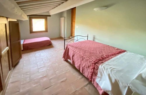 SantʼAngelo in Pontano Casa | Belvilla by OYO Il Rigogolo