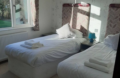 Gisleham Cabina | 2 bedroom accommodation in Lowestoft