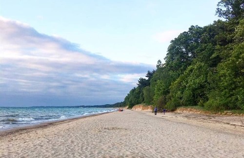 Shorewood-Tower Hills-Harbert Casa | Renovated cottage close to beaches, upscale restaurants & wineries!