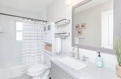 Columbia Casa | Remodeled and centrally located home in Columbia