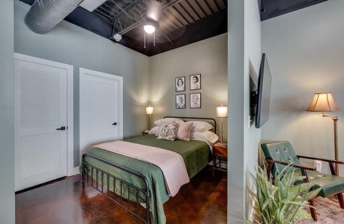 Nashville Apartamento | NEW Studio with 2 Queen Beds 7 mins to Broadway!