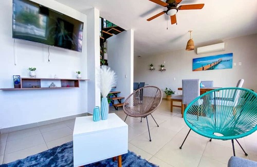 Puerto Juarez Apartamento | Charming 2BD PH w/Large Terrace Great for Families