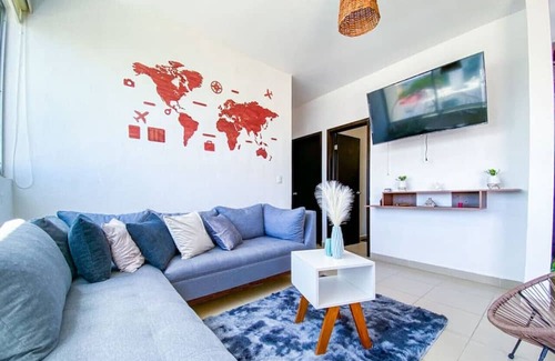 Puerto Juarez Apartamento | Charming 2BD PH w/Large Terrace Great for Families