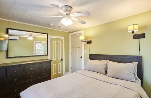 Callicoon Casa | House on Callicoon Upper Main Street - Cozy Friends & Family Getaway