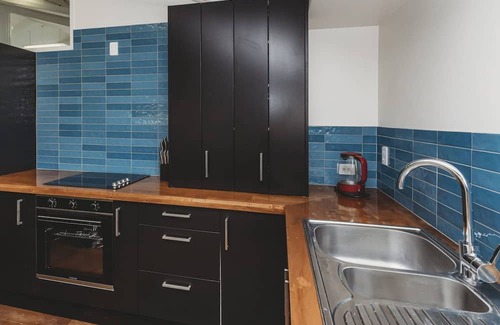 New Plymouth Casa | FOUR THE FAMILY - SLEEPS 10: 3 BR, 1 BA House in New Plymouth, Sleeps 10