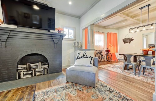 Central Oklahoma City Casa | Cottage Chic- Less than 5 mins to Plaza District