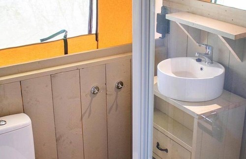 Saint-Laurent-du-Pape Chalet De Esquí | Un campamento para niños en el Ardèche