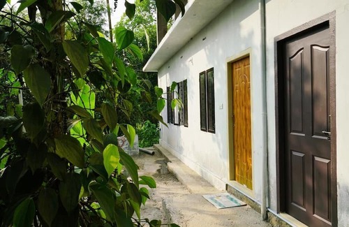 Chithirapuram Casa | Flavor & Relaxing Stay/Spice Plantation/Munnar