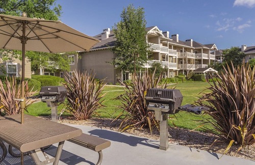 Windsor Casa | Windsor / Healdsburg Wine country resort Condos 3BEDROOM !! 2BA Sleeps8 NIZA !!