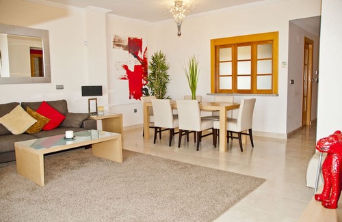 Nueva Milla de Oro Apartamento | Stylish Penthouse Apartment - perfectly situated between Estepona and Marbella