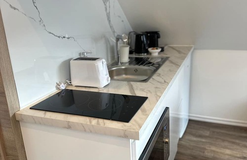 Patershol Apartamento | Cozy 1BR plus LR Apt Ghent Gravensteen