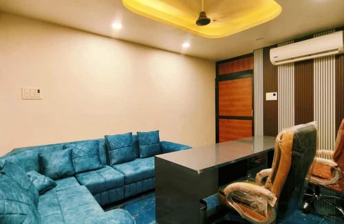 Waghoriya Hotel | Divydrashti Resorts