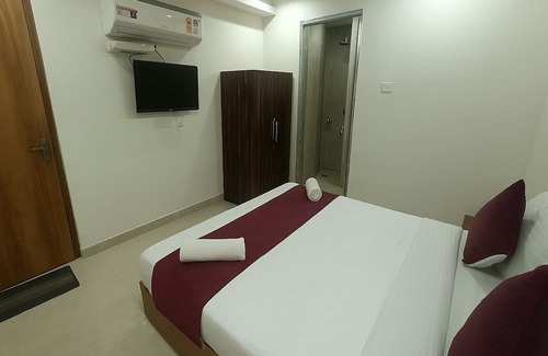 Haraiya Hotel | Hotel Tirth Heritage RamMandir Ayodhya