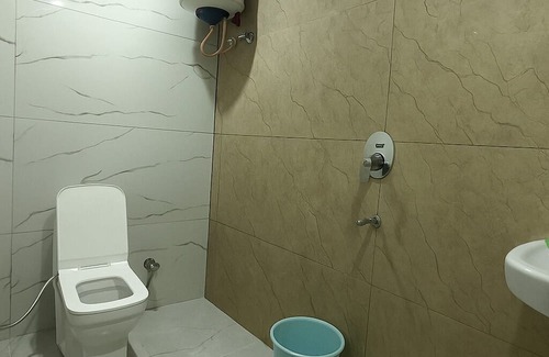 Haraiya Hotel | Hotel Tirth Heritage RamMandir Ayodhya